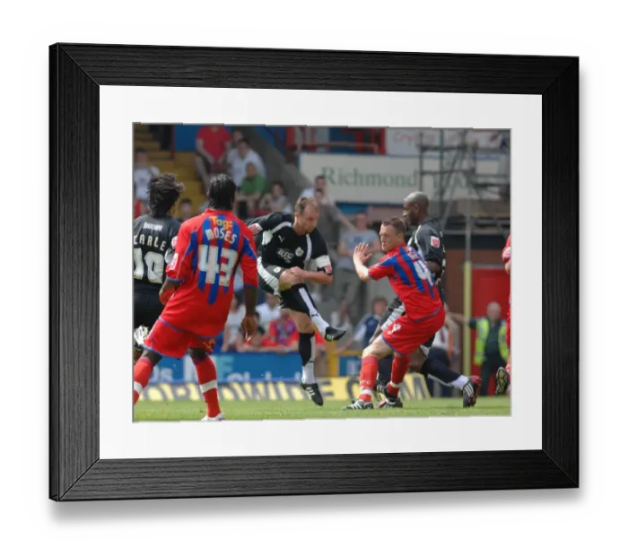 Framed Print : Bristol City vs. Crystal Palace: 2007-08 Play-Off Semifinal First Leg Framed Print : Bristol City vs. Crystal Palace: 2007-08 Play-Off Semifinal First Leg