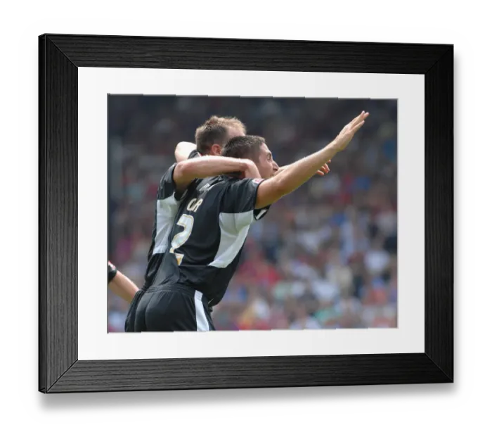 Framed Print : Bristol City vs Crystal Palace: Play-Off Semifinal First Leg - Season 07-08