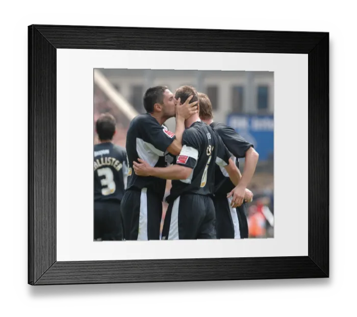 Framed Print : Bristol City vs. Crystal Palace: Play-Off Semifinal First Leg - Season 07-08 (Crystal Palace Home Game)