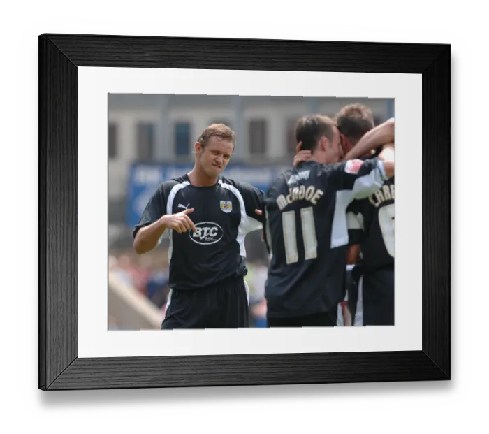 Framed Print : Bristol City vs Crystal Palace: 07-08 Play-Off Semifinal First Leg