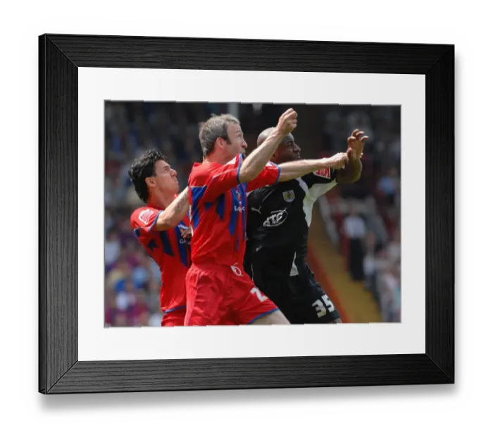 Framed Print : adebola derry in air Framed Print : adebola derry in air