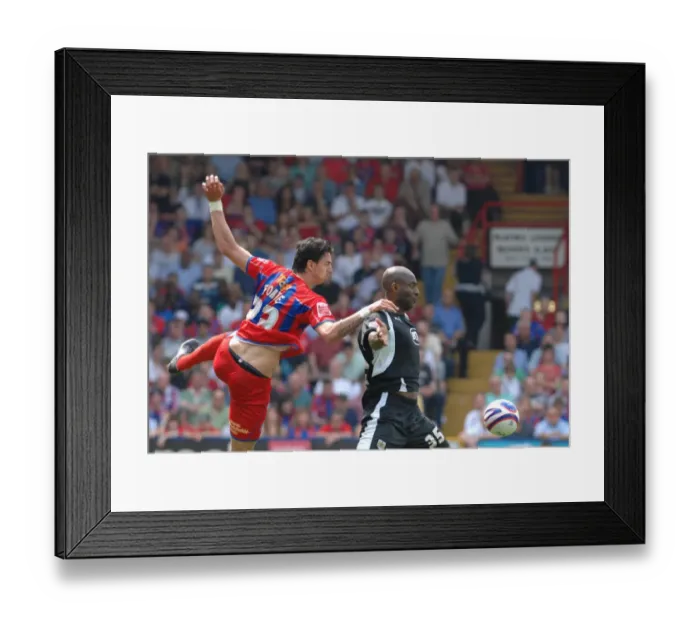 Framed Print : adebola fonte air Framed Print : adebola fonte air