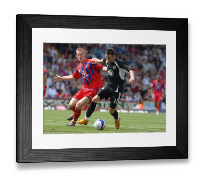 Framed Print : Bristol City vs. Crystal Palace: 2007-08 Play-Off Semifinal First Leg Framed Print : Bristol City vs. Crystal Palace: 2007-08 Play-Off Semifinal First Leg