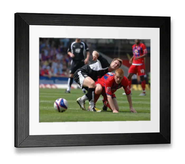 Framed Print : Bristol City vs. Crystal Palace: Play-Off Semifinal First Leg - Season 07-08 (Crystal Palace Home Game) Framed Print : Bristol City vs. Crystal Palace: Play-Off Semifinal First Leg - Season 07-08 (Crystal Palace Home Game)