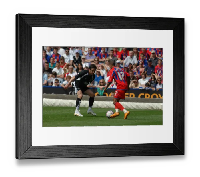 Framed Print : Bristol City vs. Crystal Palace: Play-Off Semifinal First Leg - Season 07-08