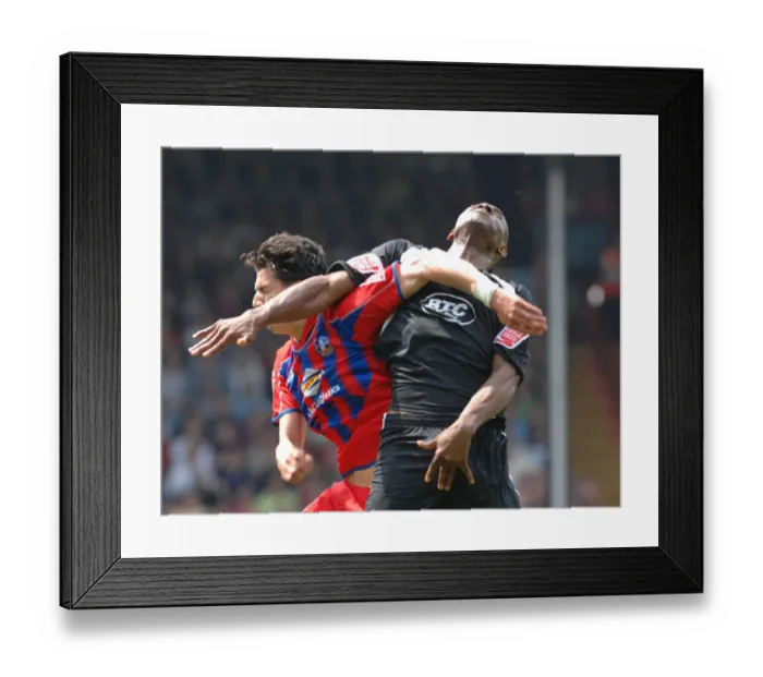 Framed Print : Bristol City vs Crystal Palace: Play-Off Semifinal First Leg - Season 07-08 Framed Print : Bristol City vs Crystal Palace: Play-Off Semifinal First Leg - Season 07-08