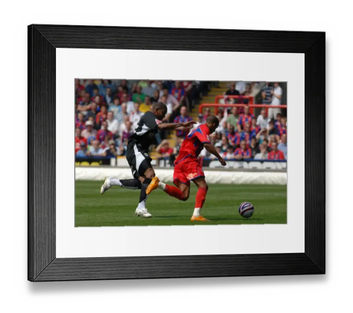 Framed Print : Bristol City vs. Crystal Palace: Play-Off Semifinal First Leg - Season 07-08