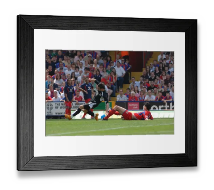 Framed Print : Bristol City vs. Crystal Palace: Play-Off Semifinal First Leg - Season 07-08 (Crystal Palace Home Game) Framed Print : Bristol City vs. Crystal Palace: Play-Off Semifinal First Leg - Season 07-08 (Crystal Palace Home Game)