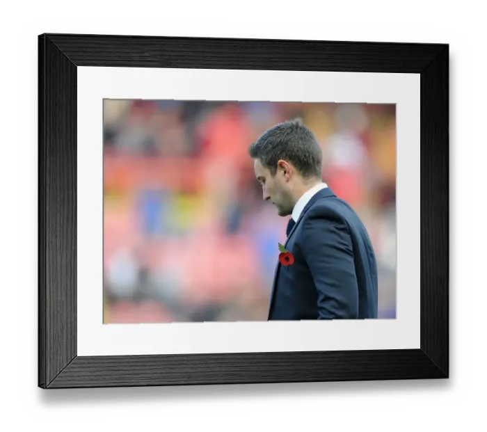 Framed Print : Lee Johnson's Disappointment: Bristol City vs Oldham Athletic, 01 / 11 / 2014 Framed Print : Lee Johnson's Disappointment: Bristol City vs Oldham Athletic, 01 / 11 / 2014