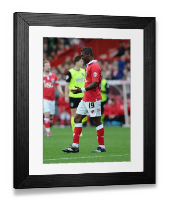Framed Print : Agard's Shot Saved by Rachubka in Bristol City vs Oldham Clash
