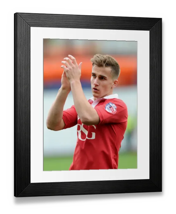 Framed Print : Bristol City's Joe Bryan in Action Against Oldham Athletic at Ashton Gate, November 2014