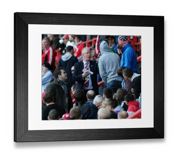 Framed Print : Bristol City vs Oldham Athletic: A Football Rivalry in Sky Bet League One at Ashton Gate - November 2014