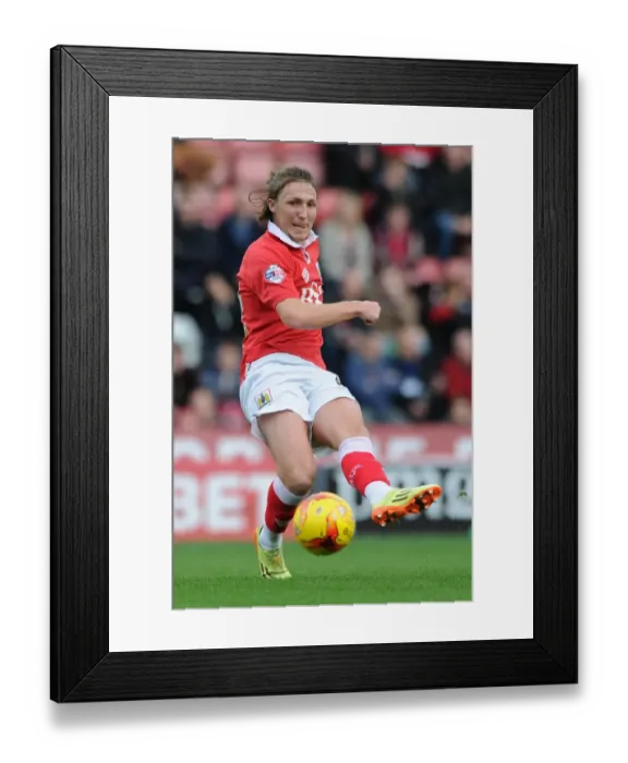Framed Print : Bristol City's Luke Ayling in Action during Sky Bet League One Match against Oldham Athletic, November 2014 Framed Print : Bristol City's Luke Ayling in Action during Sky Bet League One Match against Oldham Athletic, November 2014