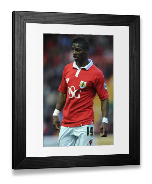 Framed Print : Bristol City's Kieran Agard in Action against Oldham Athletic, November 2014 Framed Print : Bristol City's Kieran Agard in Action against Oldham Athletic, November 2014