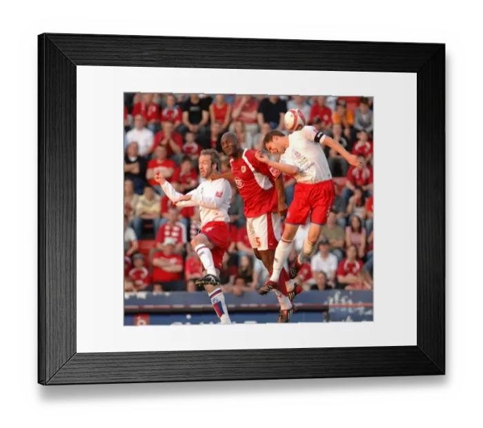 Framed Print : adebola sandwhich