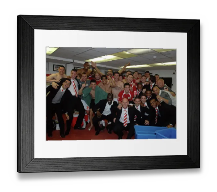 Framed Print : Bristol City Football Club: Unity in the Dressing Room - Play-Off Showdown vs. Crystal Palace Framed Print : Bristol City Football Club: Unity in the Dressing Room - Play-Off Showdown vs. Crystal Palace