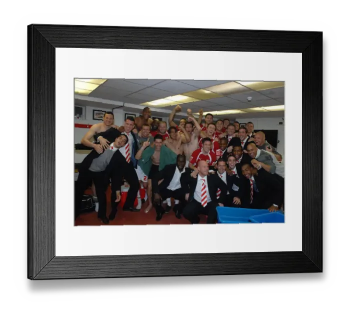 Framed Print : United in Determination: The Moment Before Bristol City FC Faces Crystal Palace in the Play-Off Showdown Framed Print : United in Determination: The Moment Before Bristol City FC Faces Crystal Palace in the Play-Off Showdown