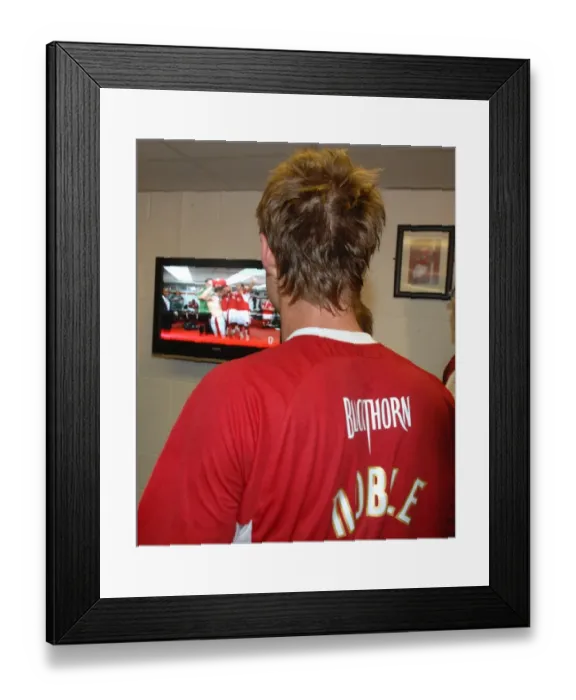 Framed Print : Unyielding Spirit: David Noble's Leadership in Bristol City's Intense Play-Off Battle Against Crystal Palace