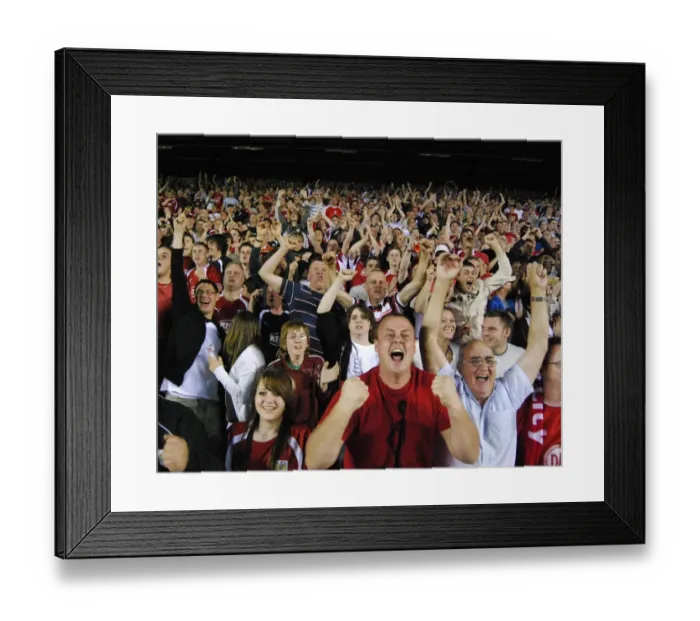 Framed Print : The Intense Play-Off Showdown: Bristol City vs. Crystal Palace (07-08) Framed Print : The Intense Play-Off Showdown: Bristol City vs. Crystal Palace (07-08)
