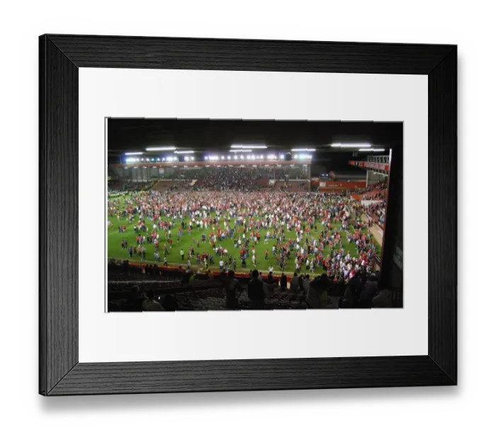 Framed Print : Bristol City vs. Crystal Palace: Play-Off Showdown - Season 07-08 Framed Print : Bristol City vs. Crystal Palace: Play-Off Showdown - Season 07-08