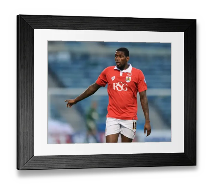 Framed Print : Jay Emmanuel-Thomas of Bristol City in Action during Gillingham vs Bristol City FA Cup Match, November 8, 2014 Framed Print : Jay Emmanuel-Thomas of Bristol City in Action during Gillingham vs Bristol City FA Cup Match, November 8, 2014