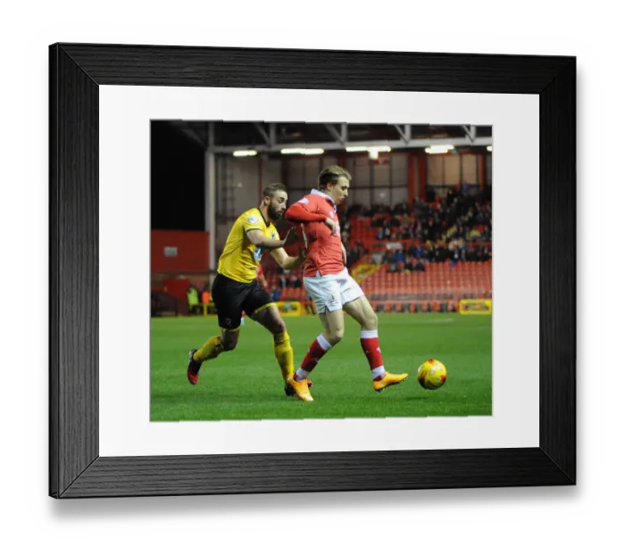 Framed Print : Bristol City's Luke Freeman in Action Against AFC Wimbledon at Ashton Gate, November 11, 2014 - Johnstone Paint Trophy Football Match Framed Print : Bristol City's Luke Freeman in Action Against AFC Wimbledon at Ashton Gate, November 11, 2014 - Johnstone Paint Trophy Football Match