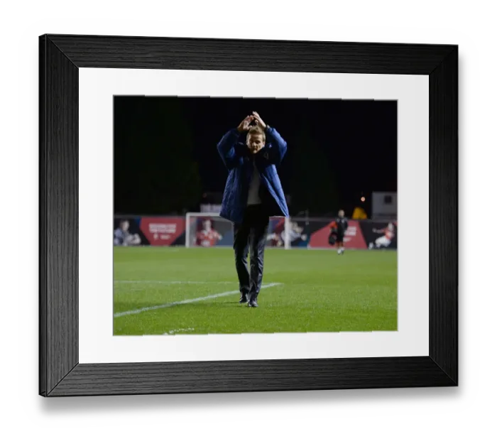 Framed Print : Neal Ardley Applauding AFC Wimbledon Fans at Ashton Gate, Bristol City vs AFC Wimbledon, Johnstone's Paint Trophy