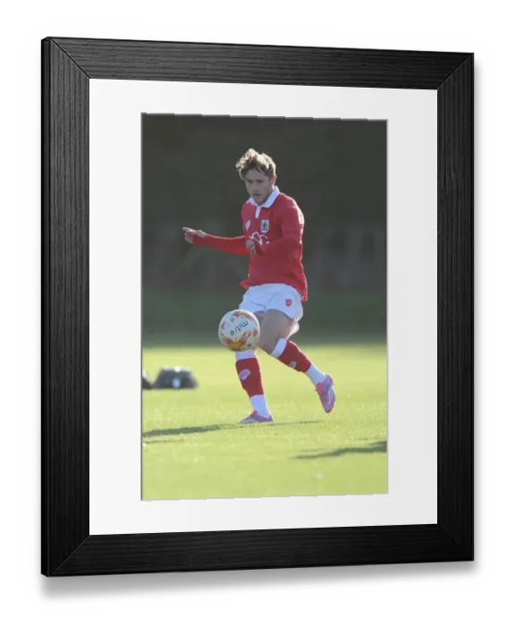 Framed Print : Bristol City's Wes Burns in Action at Training