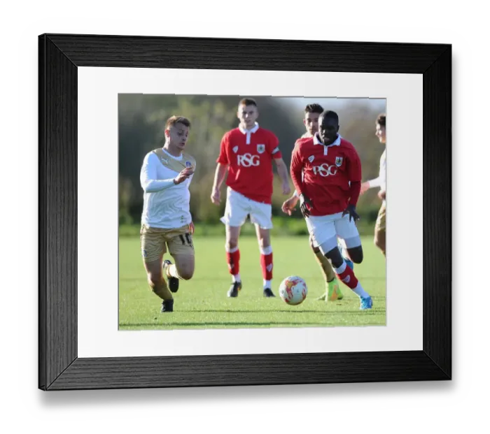 Framed Print : Bristol City's Gus Mafuta in Action during Youth Development League Match Framed Print : Bristol City's Gus Mafuta in Action during Youth Development League Match