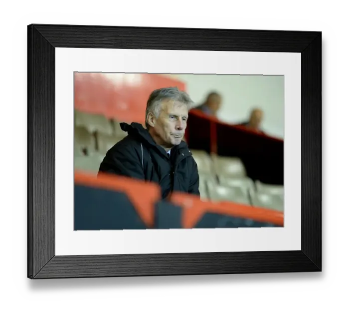 Framed Print : Bristol City vs AFC Wimbledon Clash in Johnstone's Paint Trophy at Ashton Gate Framed Print : Bristol City vs AFC Wimbledon Clash in Johnstone's Paint Trophy at Ashton Gate