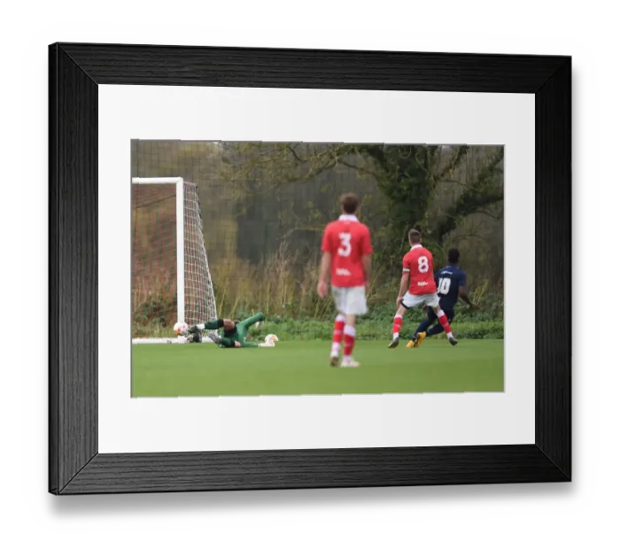 Framed Print : Bristol City vs Millwall: Onyedinma Scores the Winner Framed Print : Bristol City vs Millwall: Onyedinma Scores the Winner
