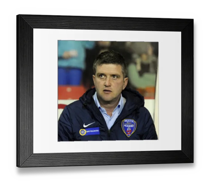 Framed Print : Bristol Academy Women's Manager Dave Edmondson Faces FC Barcelona in Champions League Action Framed Print : Bristol Academy Women's Manager Dave Edmondson Faces FC Barcelona in Champions League Action