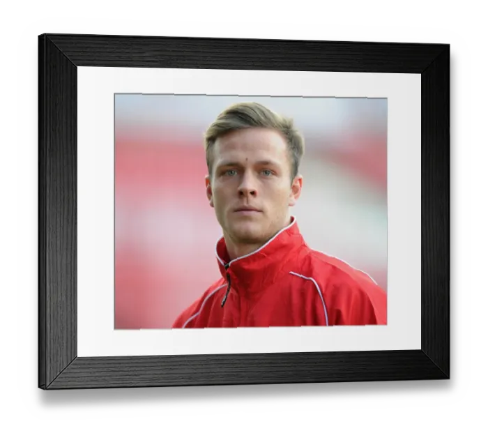 Framed Print : Todd Kane Joins Bristol City: New Signing's Debut against Swindon Town, 15th November 2014 Framed Print : Todd Kane Joins Bristol City: New Signing's Debut against Swindon Town, 15th November 2014