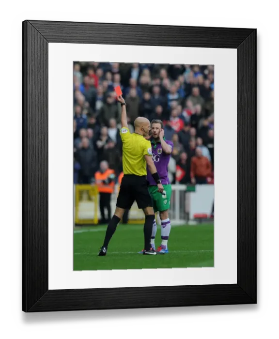 Framed Print : Wade Elliott's Red Card: Swindon Town vs. Bristol City (November 15, 2014)