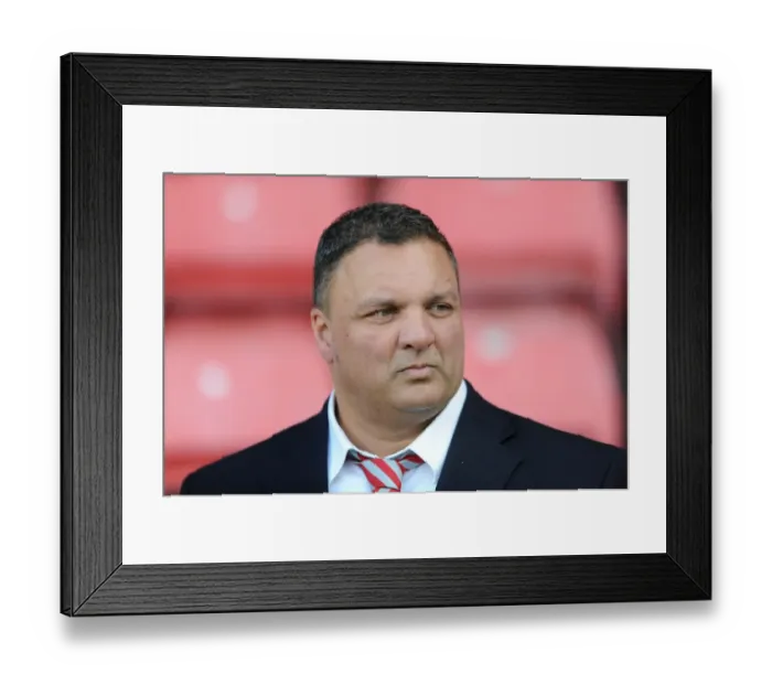 Framed Print : Ernie Arathoon, Director of Bristol City, at Swindon Town's County Ground during Sky Bet League One match against Bristol City, November 15, 2014 Framed Print : Ernie Arathoon, Director of Bristol City, at Swindon Town's County Ground during Sky Bet League One match against Bristol City, November 15, 2014