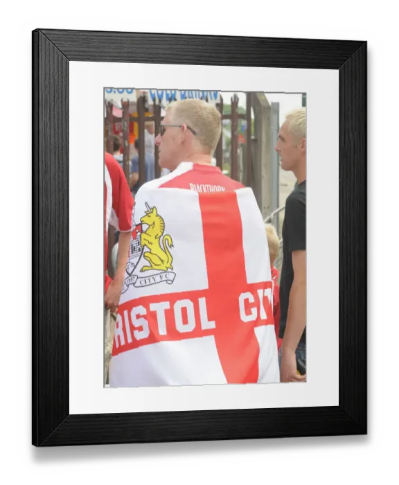 Framed Print : Bristol City FC's Thrilling Play-Off Final Victory - Season 07-08 Framed Print : Bristol City FC's Thrilling Play-Off Final Victory - Season 07-08
