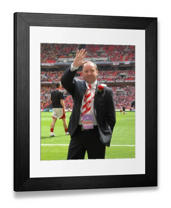 Framed Print : Gary Johnson Celebrating Promotion: Bristol City Play-Off Final Win Framed Print : Gary Johnson Celebrating Promotion: Bristol City Play-Off Final Win