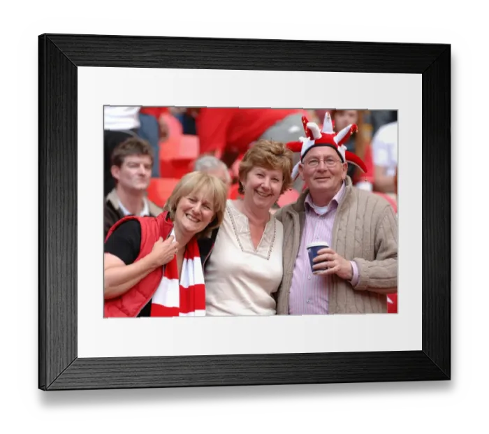 Framed Print : Thrilling Championship Showdown: Bristol City FC's Play-Off Victory - Season 07-08 Framed Print : Thrilling Championship Showdown: Bristol City FC's Play-Off Victory - Season 07-08