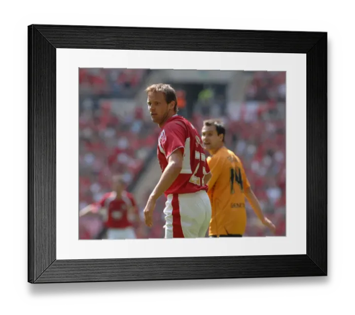 Framed Print : Bristol City's Lee Trundle Celebrates Play-Off Final Victory Framed Print : Bristol City's Lee Trundle Celebrates Play-Off Final Victory