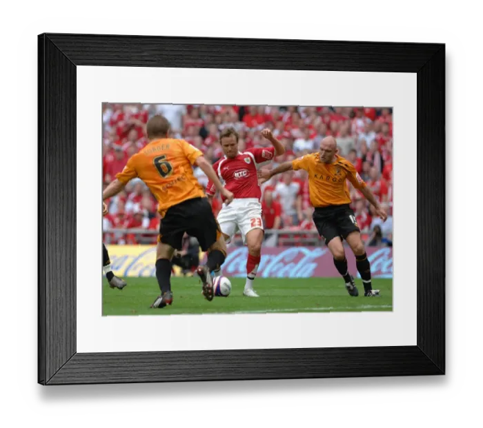 Framed Print : Bristol City's Play-Off Final Triumph: Celebrating Promotion with Lee Trundle at Wembley Framed Print : Bristol City's Play-Off Final Triumph: Celebrating Promotion with Lee Trundle at Wembley