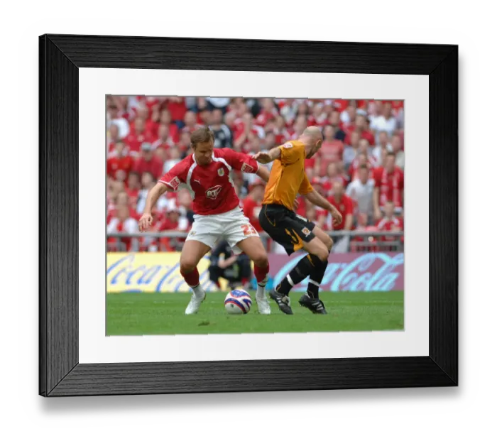 Framed Print : Lee Trundle: Celebrating Bristol City's Play-Off Final Triumph Framed Print : Lee Trundle: Celebrating Bristol City's Play-Off Final Triumph