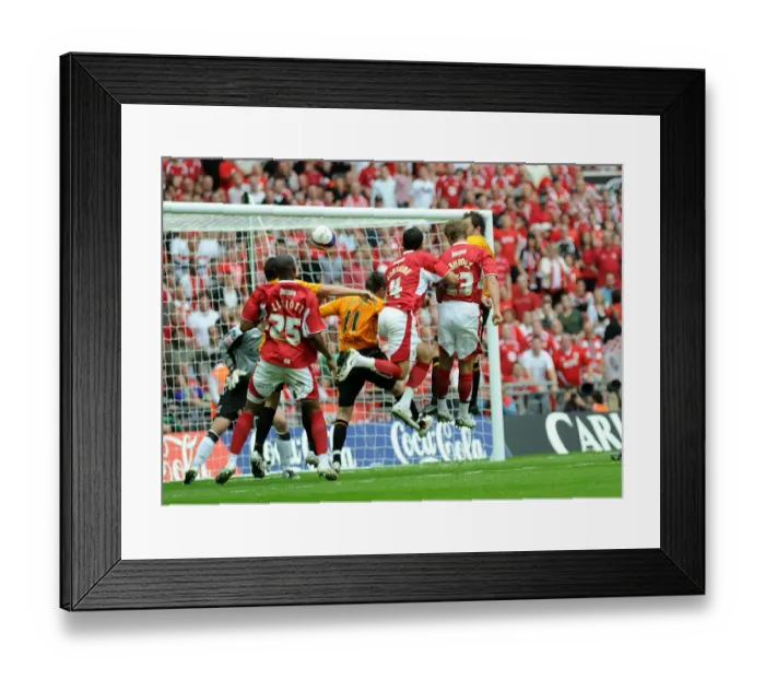 Framed Print : Lee Trundle Header Framed Print : Lee Trundle Header