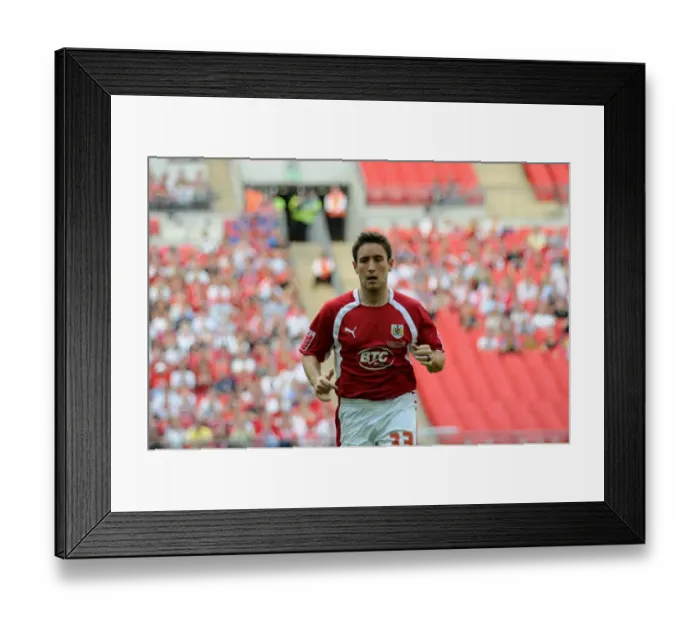 : Lee Johnson : Lee Johnson
