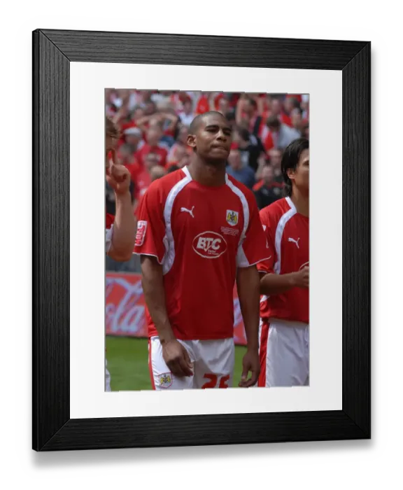 Framed Print : Marvin Elliott Framed Print : Marvin Elliott