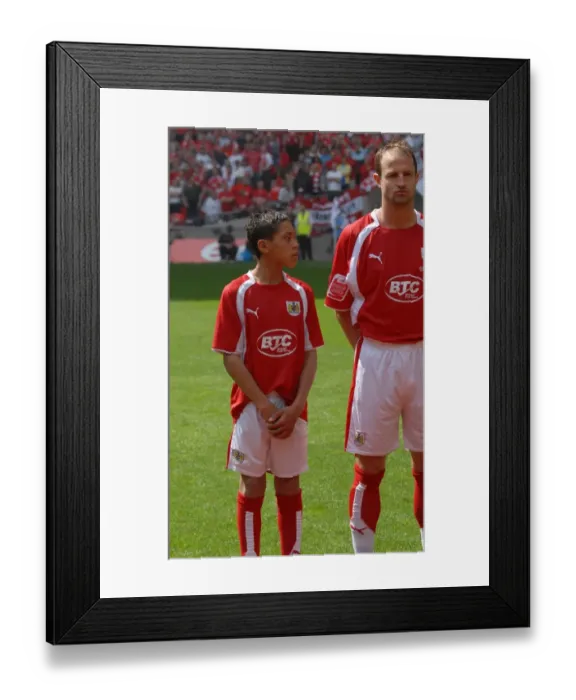Framed Print : mascot louis