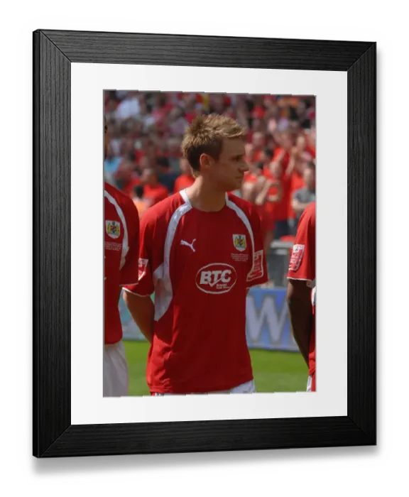 Framed Print : David Noble's Euphoric Moment: Play-Off Final Triumph with Bristol City Framed Print : David Noble's Euphoric Moment: Play-Off Final Triumph with Bristol City