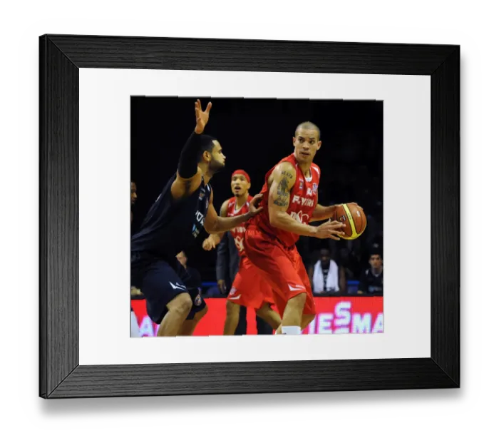 Framed Print : Intense Rivalry: McLaughlin-Williams vs. Unnamed Player in BBL Cup Match between Worcester Wolves and Bristol Flyers