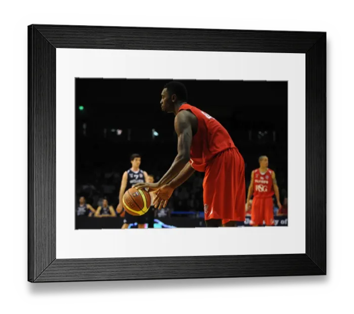 Framed Print : Bristol Flyers Alif Bland in Action against Worcester Wolves (BBL Cup) Framed Print : Bristol Flyers Alif Bland in Action against Worcester Wolves (BBL Cup)