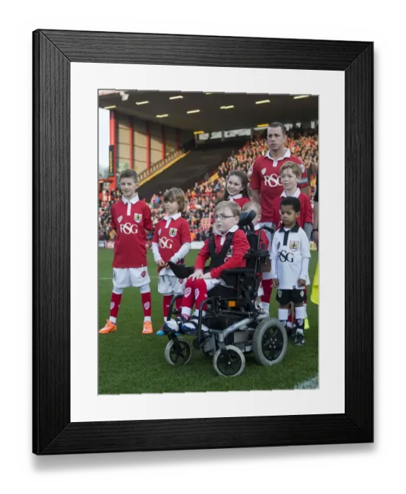 Framed Print : Bristol City FC: Oskar Pycroft and Wade Elliott Leading the Team at Ashton Gate - Sky Bet League One, November 2014 Framed Print : Bristol City FC: Oskar Pycroft and Wade Elliott Leading the Team at Ashton Gate - Sky Bet League One, November 2014