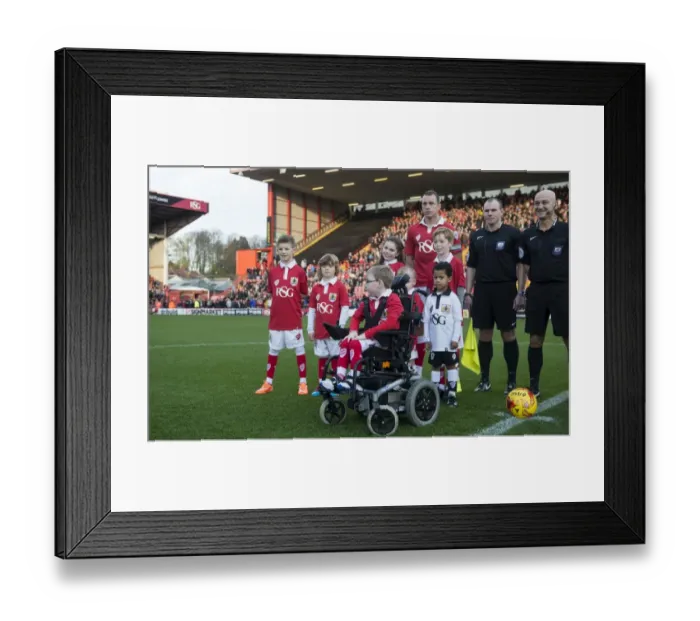 Framed Print : Bristol City FC: Oskar Pycroft and Wade Elliott Leading the Team Out at Ashton Gate - November 2014 (Sky Bet League One) (Bristol City v Preston North End) Framed Print : Bristol City FC: Oskar Pycroft and Wade Elliott Leading the Team Out at Ashton Gate - November 2014 (Sky Bet League One) (Bristol City v Preston North End)